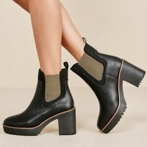 CHINESE LAUNDRY Good Day Bootie Black Chunky Boot Lug Sole Platform Size 9.5